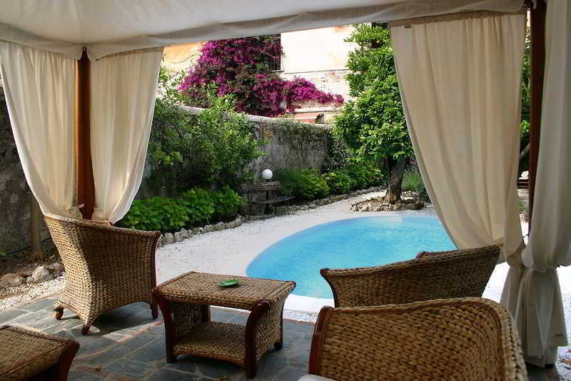 Residenza Palazzo Visdomini Bed and Breakfast Pietrasanta Buitenkant foto